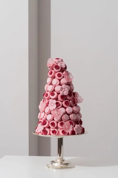 هرم الورود البينك